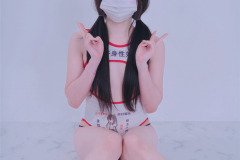 ee9d5e5827286751b7ed8